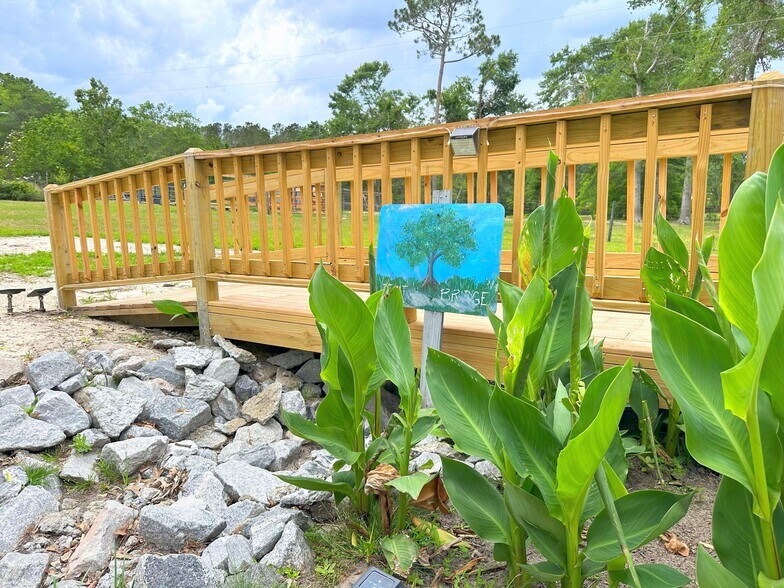 More Photos Of 1367 Freedom Ln, Metter Sports And Entertainment For Lease