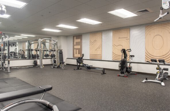 More Photos Of 250 E 200 S, Salt Lake City Office For Sale