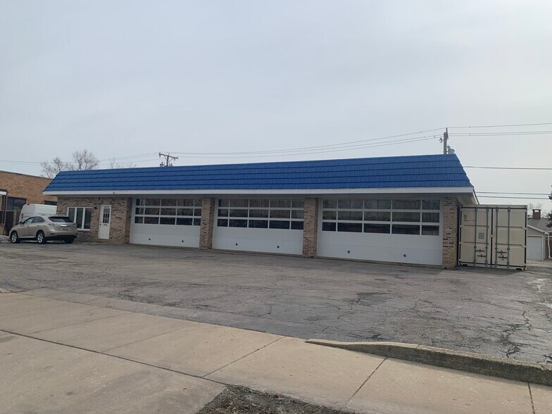 Primary Photo Of 10129 W Roosevelt Rd, Westchester Auto Repair For Sale