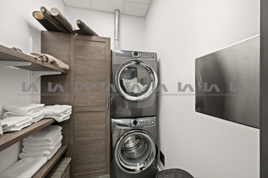 More Photos Of 3548 191 St, Surrey Warehouse For Sale