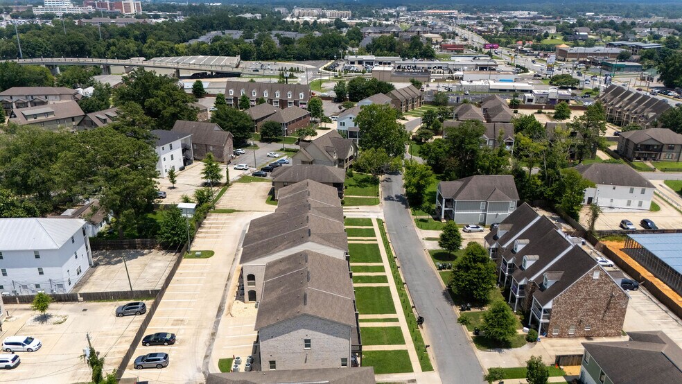 More Photos Of 403 Meador Dr, Tuscaloosa Multifamily For Sale