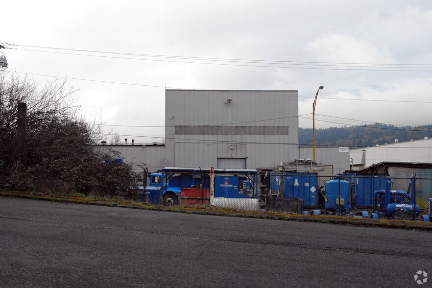 More Photos Of 9002 N Sever Ct, Portland Warehouse For Lease