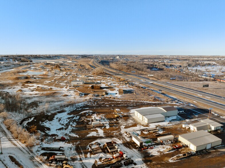 More Photos Of 3050 Highway 52 South, Minot Flex For Lease