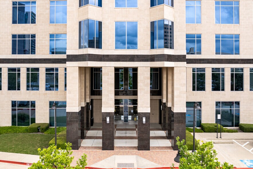 More Photos Of 7800 N Dallas Pky, Plano Office For Lease