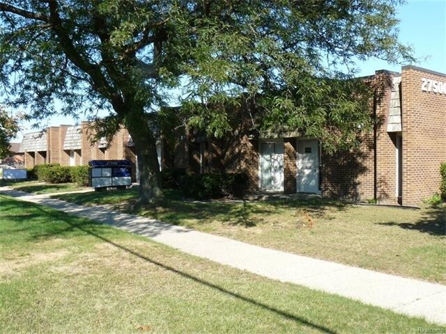 More Photos Of 27500 Hoover Rd, Warren Medical For Lease