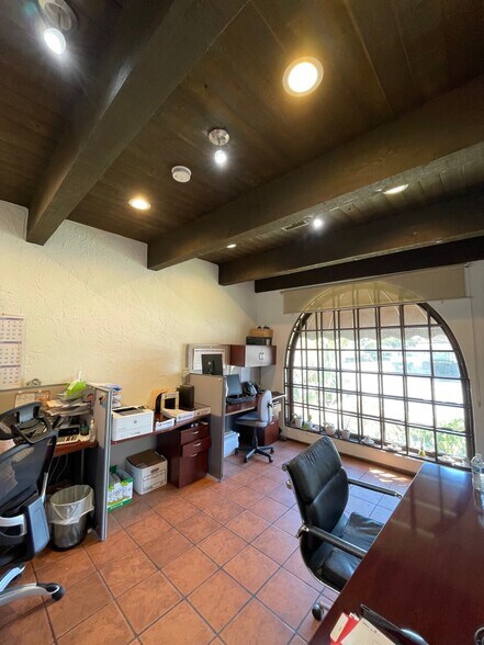 More Photos Of 623 W La Habra Blvd, La Habra Medical For Sale