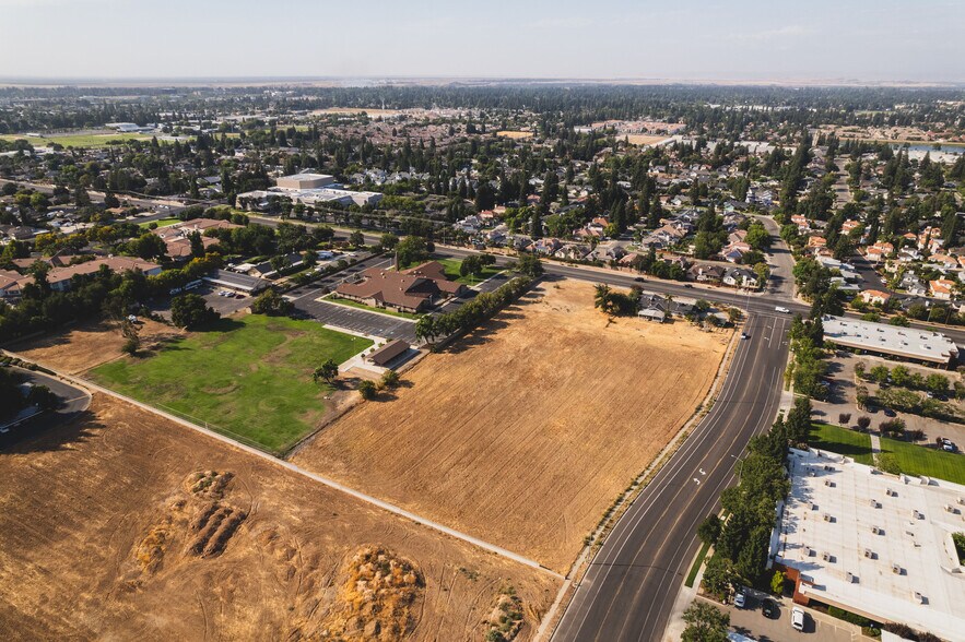 More Photos Of 1191 E Alluvial Ave, Fresno Land For Sale