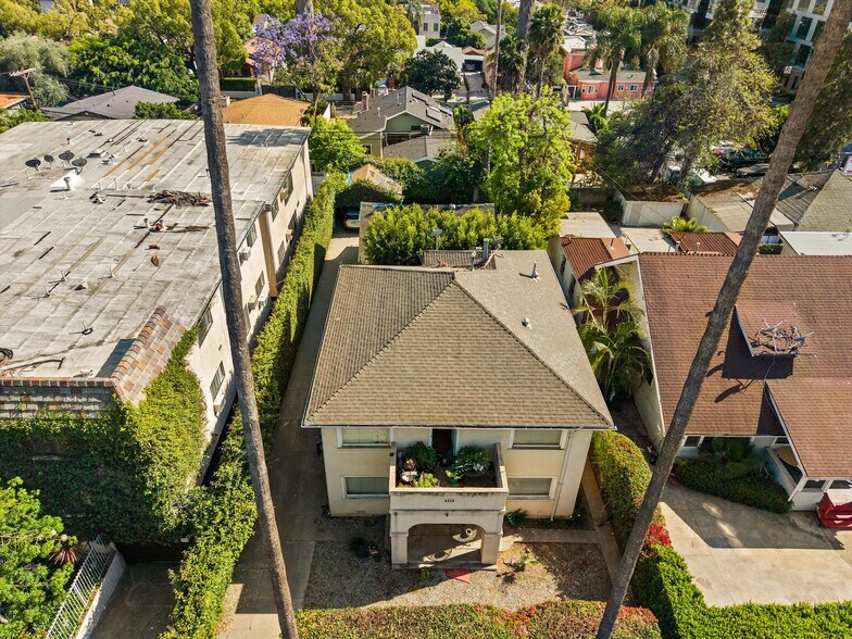 More Photos Of 6046 Carlton Way, Los Angeles Apartments For Sale