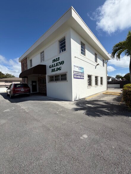 More Photos Of 1933 SW 27th Ave, Miami Office For Lease