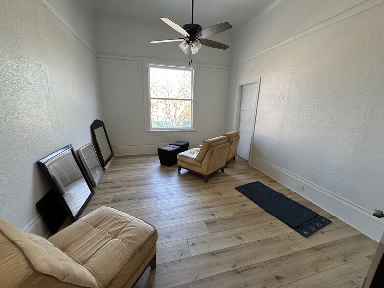 More Photos Of 101 W Main St, Visalia Freestanding For Sale