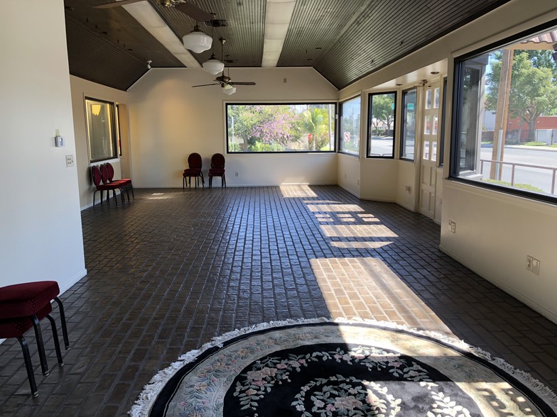 More Photos Of 4790 Riverside Dr, Chino Office For Lease