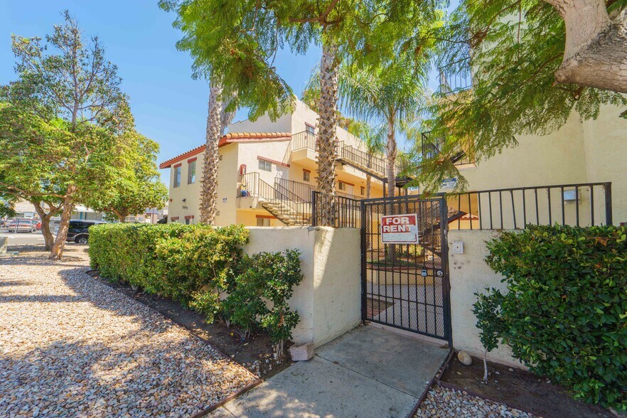 More Photos Of 3691 National Ave, San Diego Apartments For Sale