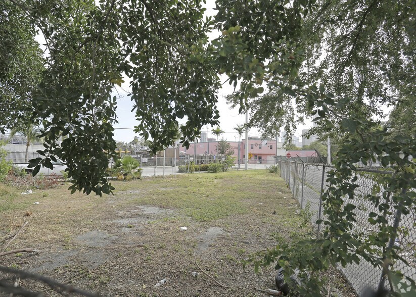 More Photos Of 340 NW South River Dr, Miami Land For Sale