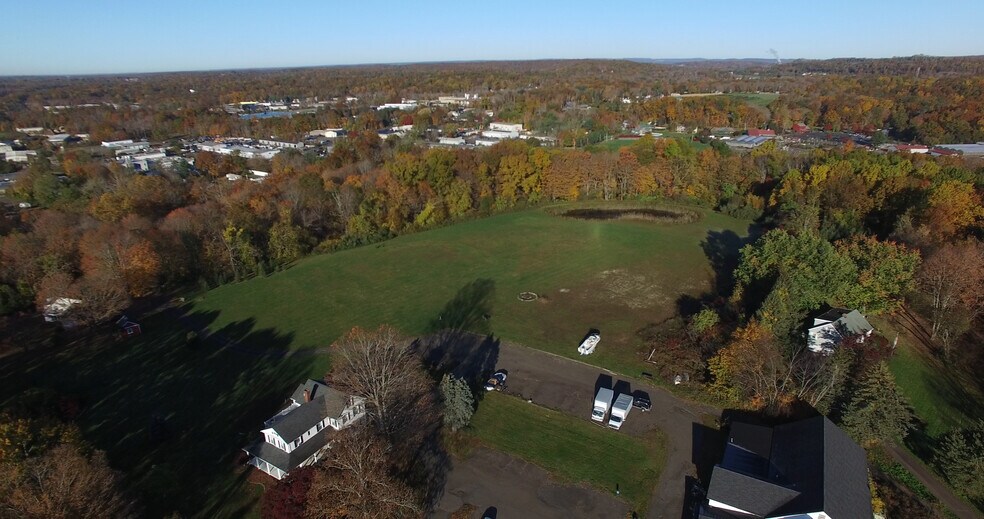 More Photos Of 596-616 East Main St, Branford Land For Sale