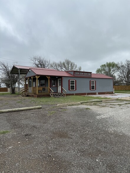 Primary Photo Of 413 Beck St, Wayne Restaurant For Sale