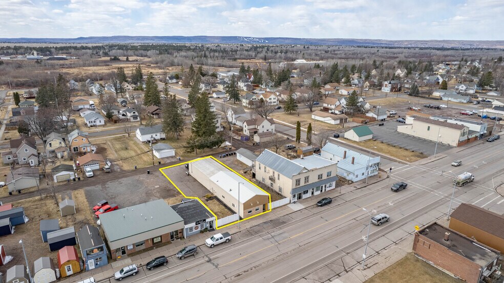 More Photos Of 5913 Tower Ave, Superior Flex For Sale