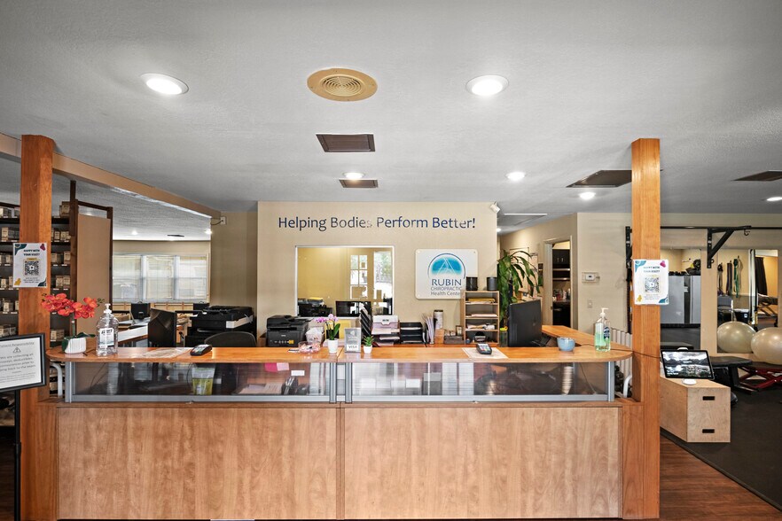 More Photos Of 1700 Dr. Martin Luther King, Jr. St N, Saint Petersburg Medical For Sale