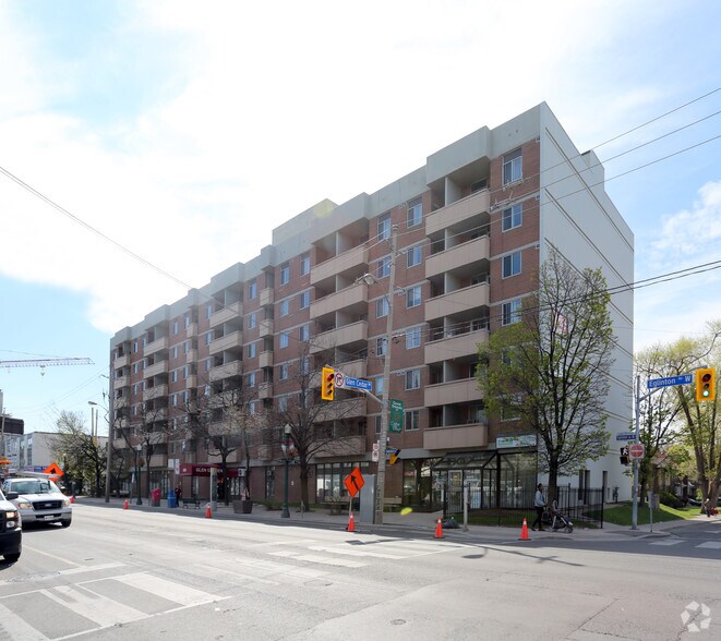 More Photos Of 989 Eglinton Ave W, Toronto Apartments For Lease