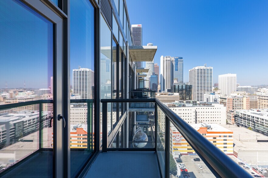 More Photos Of 801 S Hope St, Los Angeles Apartments For Lease
