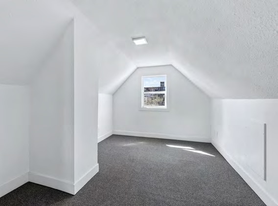 More Photos Of 1019 13th Ave SW, Calgary Office For Sale
