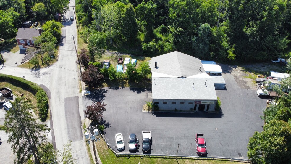 Primary Photo Of 560 Hoover Rd, Penn Hills Warehouse For Sale