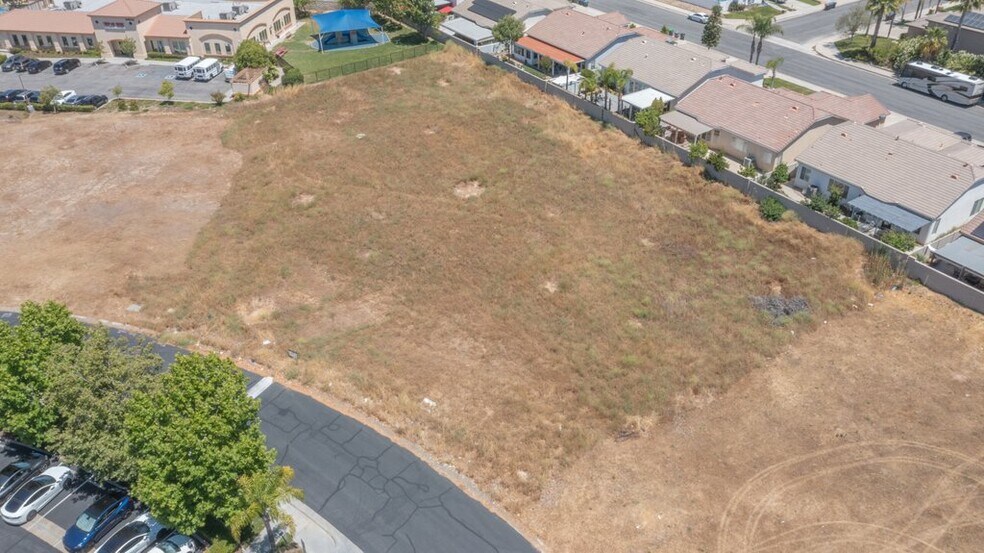 More Photos Of Date St, Temecula Land For Lease