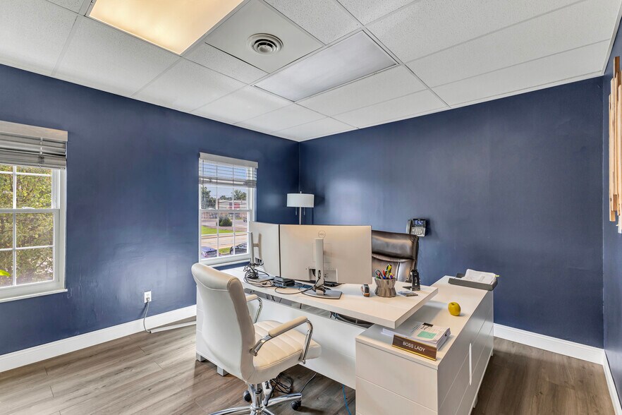 More Photos Of 24700 Center Ridge Rd, Westlake Medical For Lease