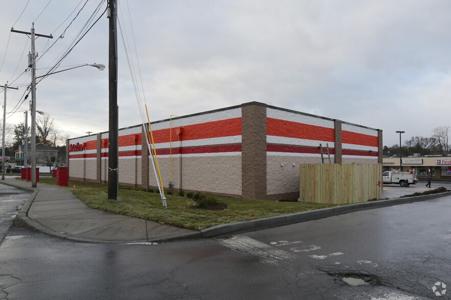 More Photos Of 1879 Altamont Ave, Schenectady General Retail For Lease