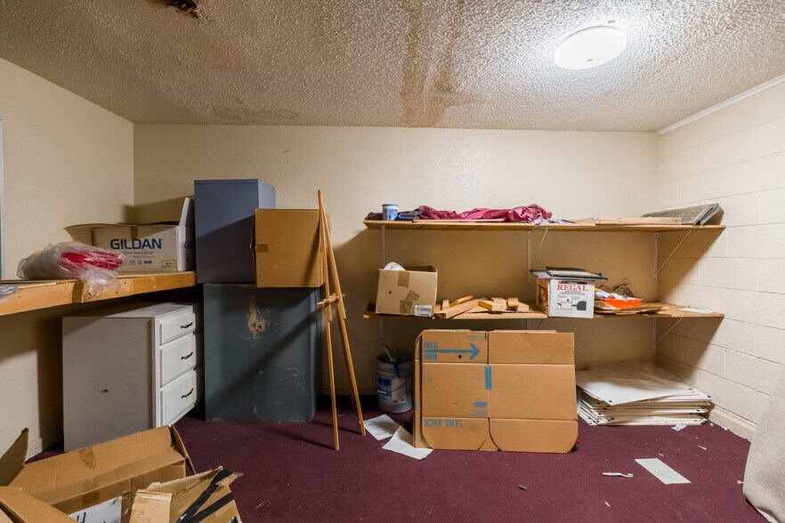 More Photos Of 1809 34th St, Lubbock Religious Facility For Sale
