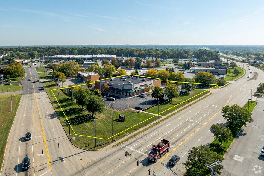 More Photos Of 2845 W Cleveland Rd, South Bend Drugstore For Sale