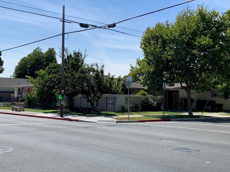 More Photos Of 303 N 15th St, San Jose Medical For Sale