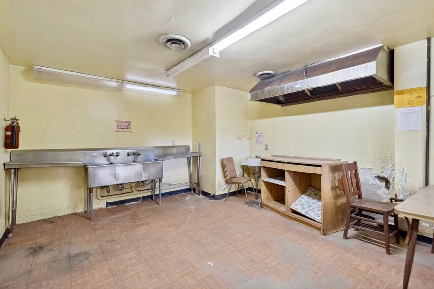 More Photos Of 301 Larimer Ave, Pittsburgh Religious Facility For Sale