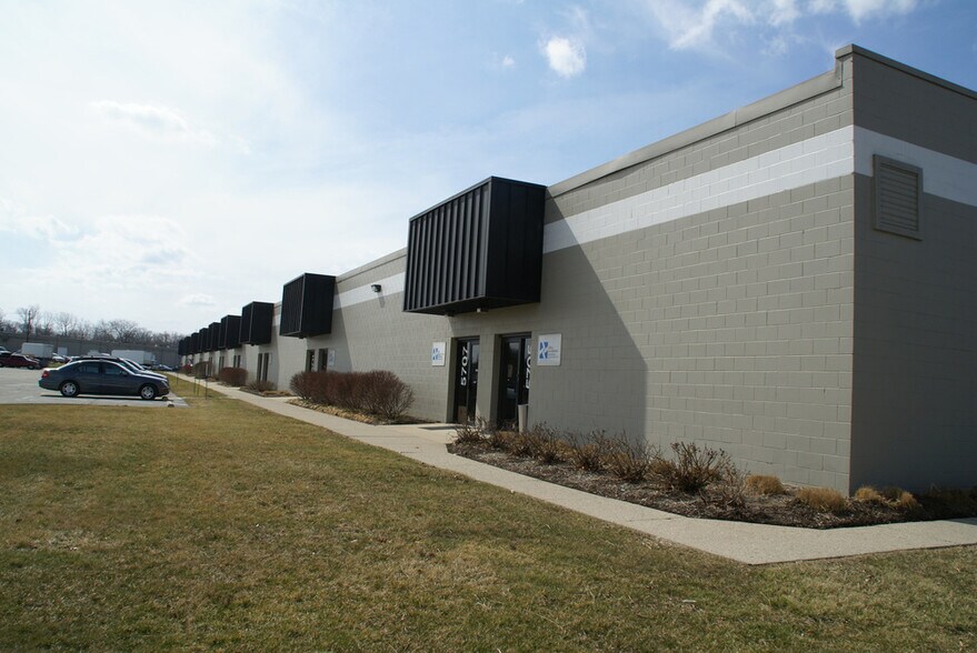 More Photos Of 5742-5797 Park Plaza Ct, Indianapolis Industrial For Lease