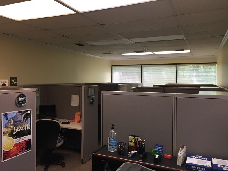 More Photos Of 2301 Park Ave, Orange Park Medical For Lease