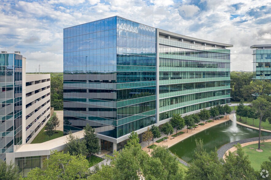 More Photos Of 12140 Wickchester Ln, Houston Office For Lease