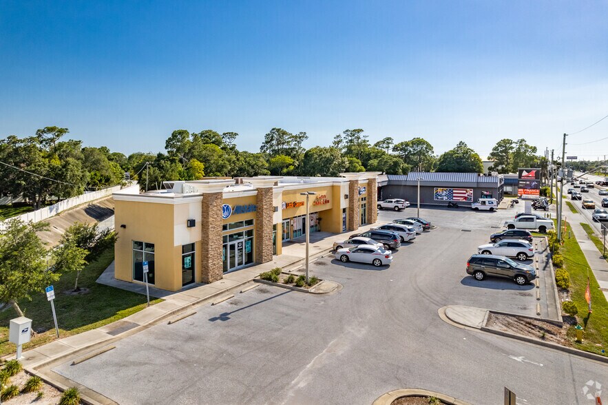 More Photos Of 6950 Park Blvd, Pinellas Park Storefront Retail Office For Lease