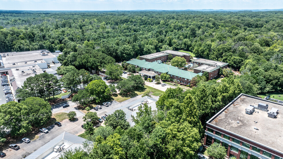 More Photos Of 100 Meredith Dr, Durham Unknown For Lease