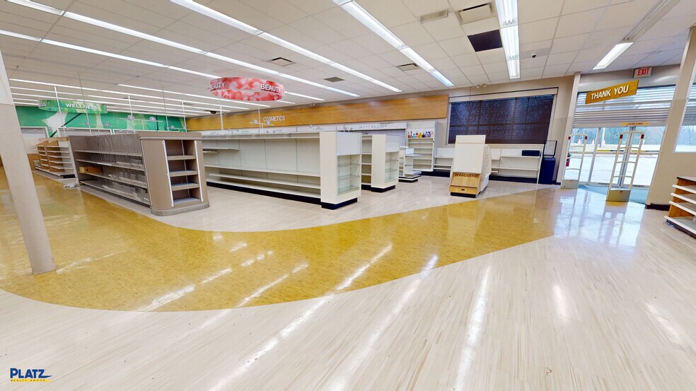 More Photos Of 7844 State Route 45, Lisbon Drugstore For Lease