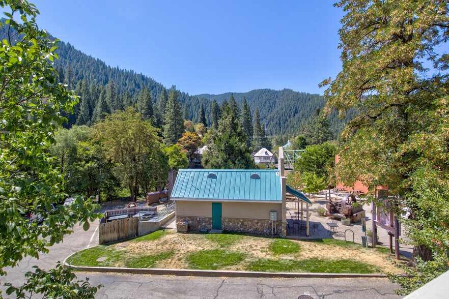 More Photos Of 200 Main St, Downieville Storefront Retail Residential For Sale