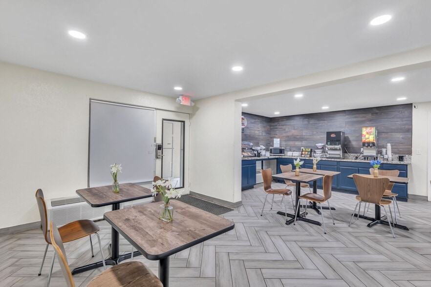 More Photos Of 2402 S Sterling St, Morganton Hotel For Sale