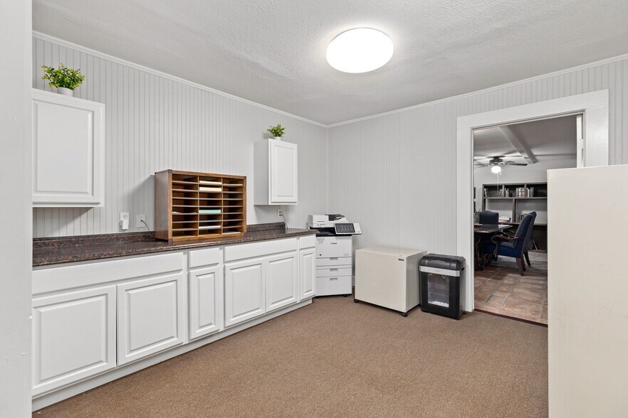 More Photos Of 5231 San Pedro Ave, San Antonio Office Residential For Sale