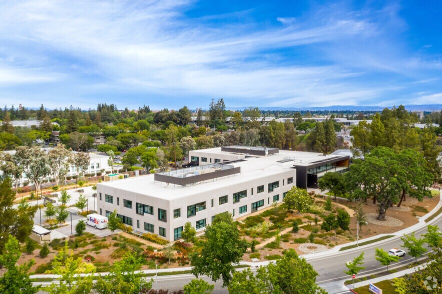 More Photos Of 3181 Porter Dr, Palo Alto Office For Lease