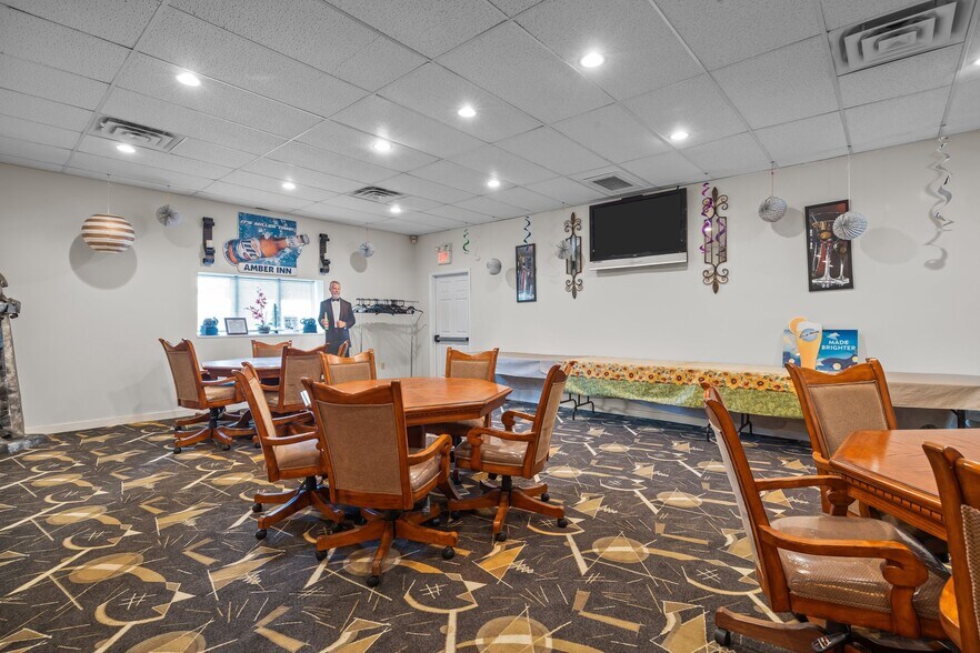 More Photos Of 209 Shewell Ave, Doylestown Restaurant For Sale
