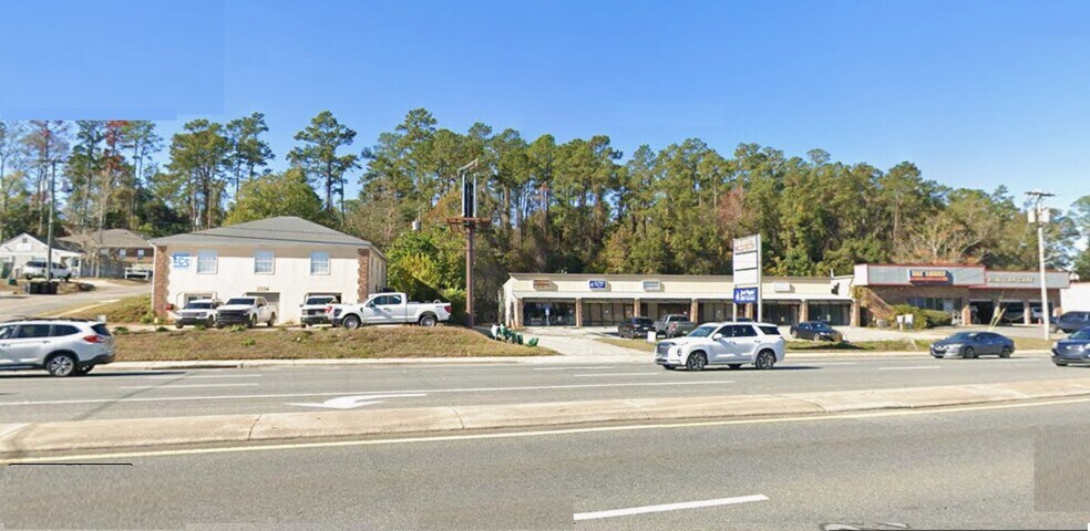 Primary Photo Of 2370-2380 Capital Cir NE, Tallahassee Unknown For Lease