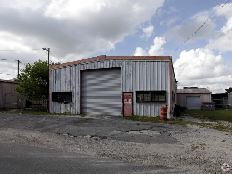 More Photos Of 13066 W Colonial Dr, Winter Garden Warehouse For Lease