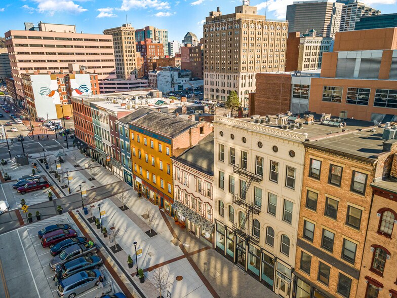 More Photos Of 17-19 E Court St, Cincinnati Apartments For Lease