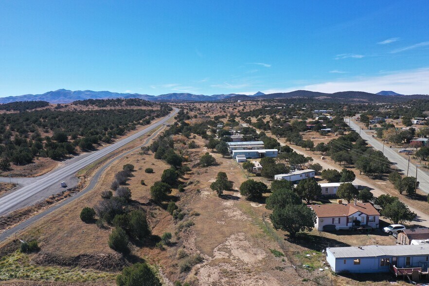 More Photos Of 104 Aspen Dr, Capitan Multifamily For Sale