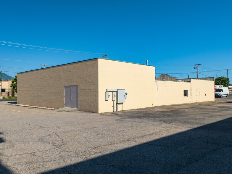 More Photos Of 1170 W Riverdale Rd, Ogden Freestanding For Lease