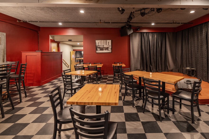 More Photos Of 743 Haywood Rd, Asheville Restaurant For Sale