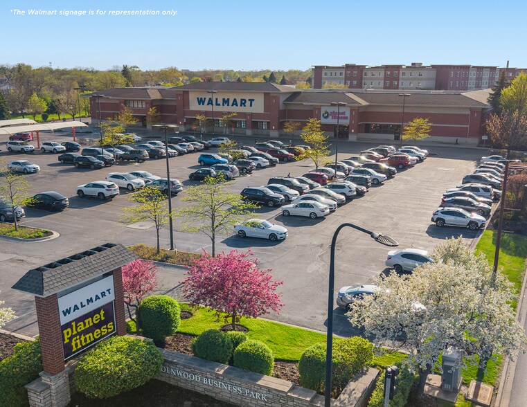 More Photos Of 6840 N McCormick Blvd, Lincolnwood General Retail For Sale